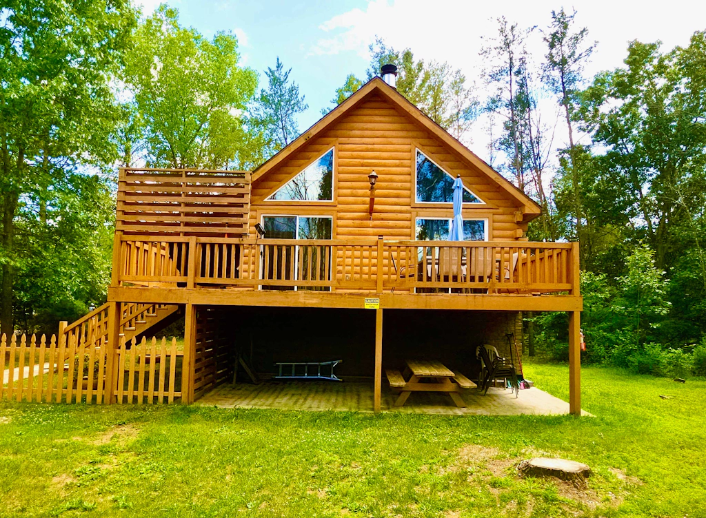 Castle Rock's Serenity Cabin