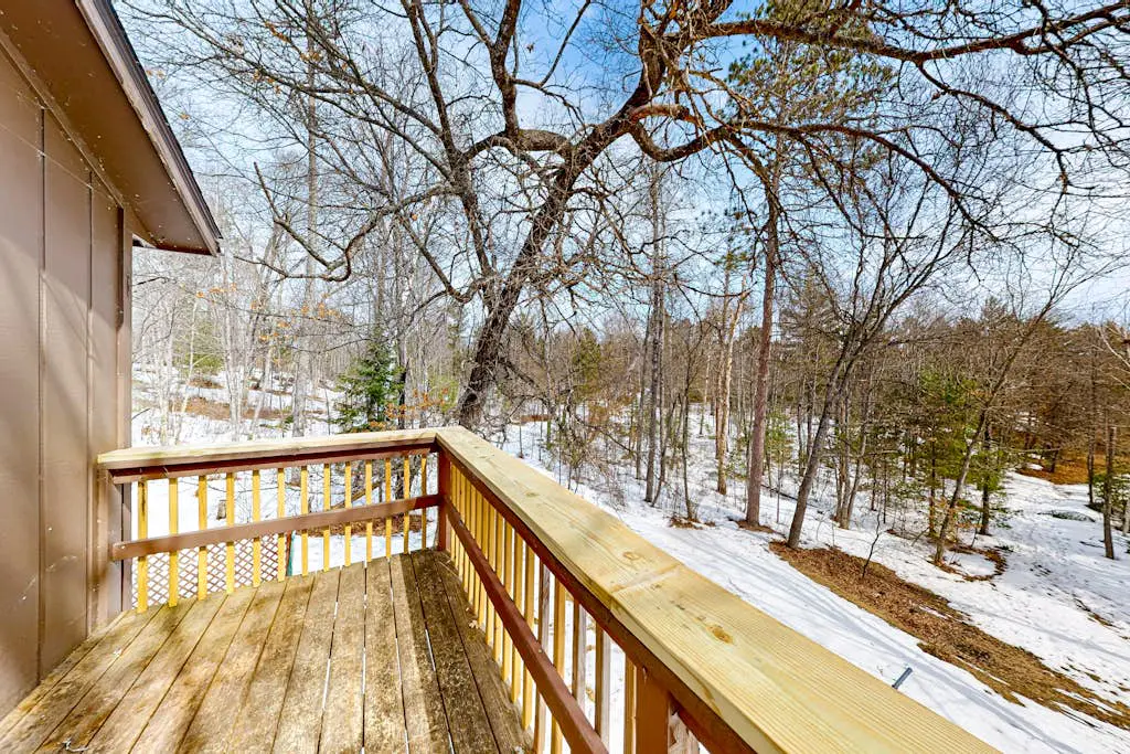 Hook and Haven & Woodland Pines Cabins