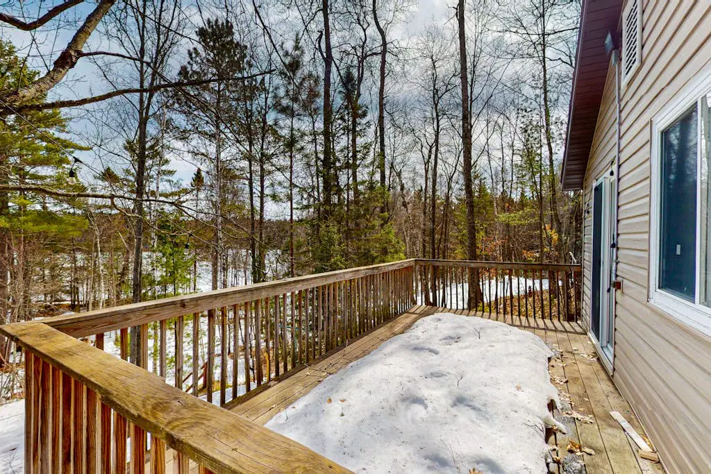 Hook and Haven & Woodland Pines Cabins