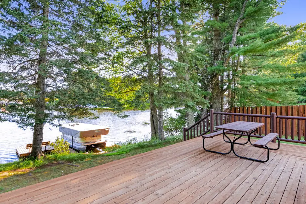 Honey Badger Lodge