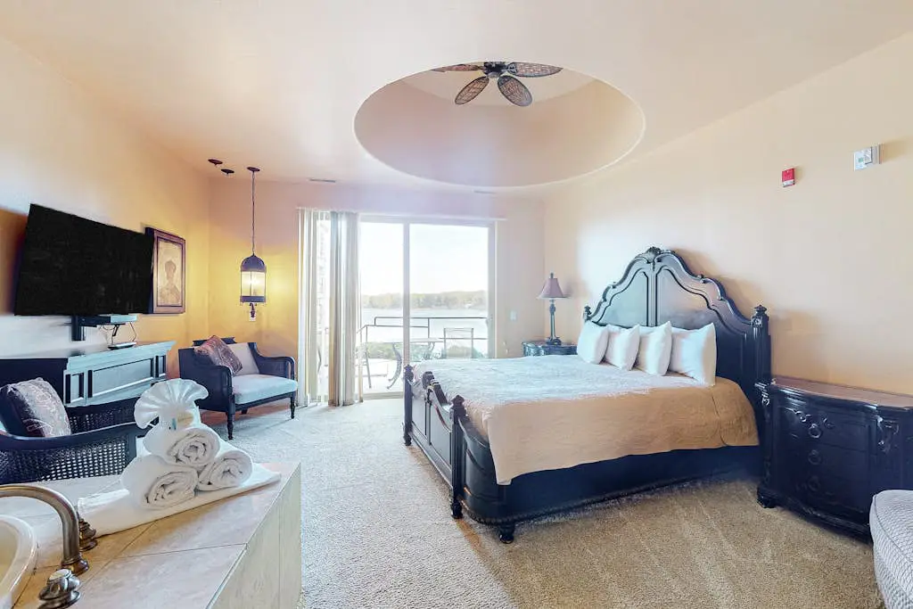 Delton Grand Resort #406