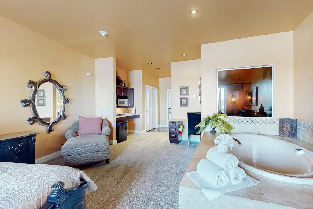 Delton Grand Resort #406