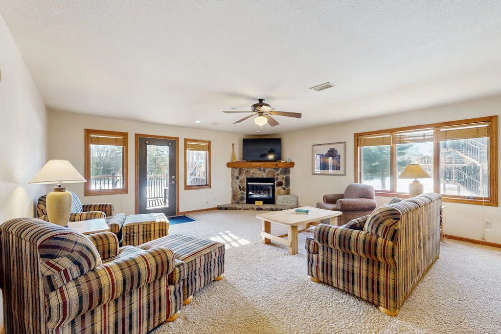 Sunset Condominiums- Golf View