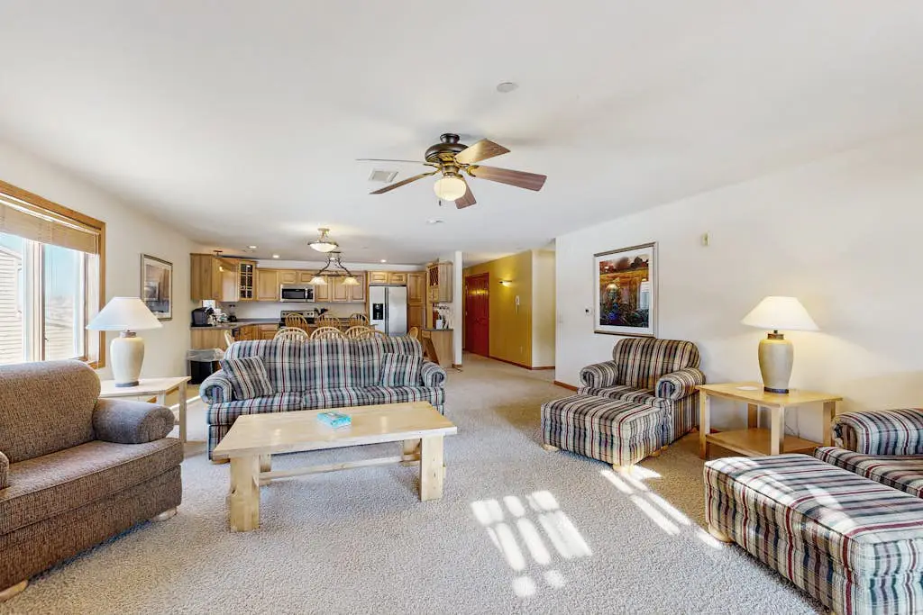 Sunset Condominiums- Golf View