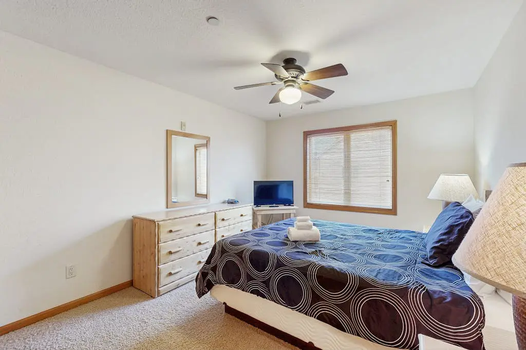 Sunset Condominiums- Golf View