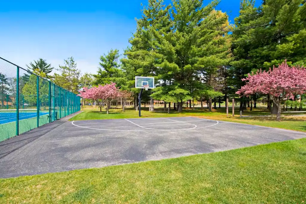 Sunset Condominiums- Golf View