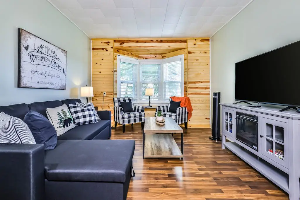 Riverview Cottage