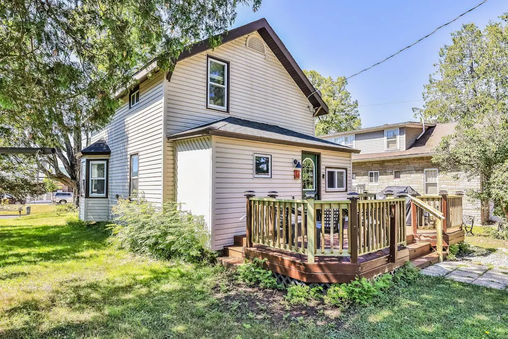 Riverview Cottage