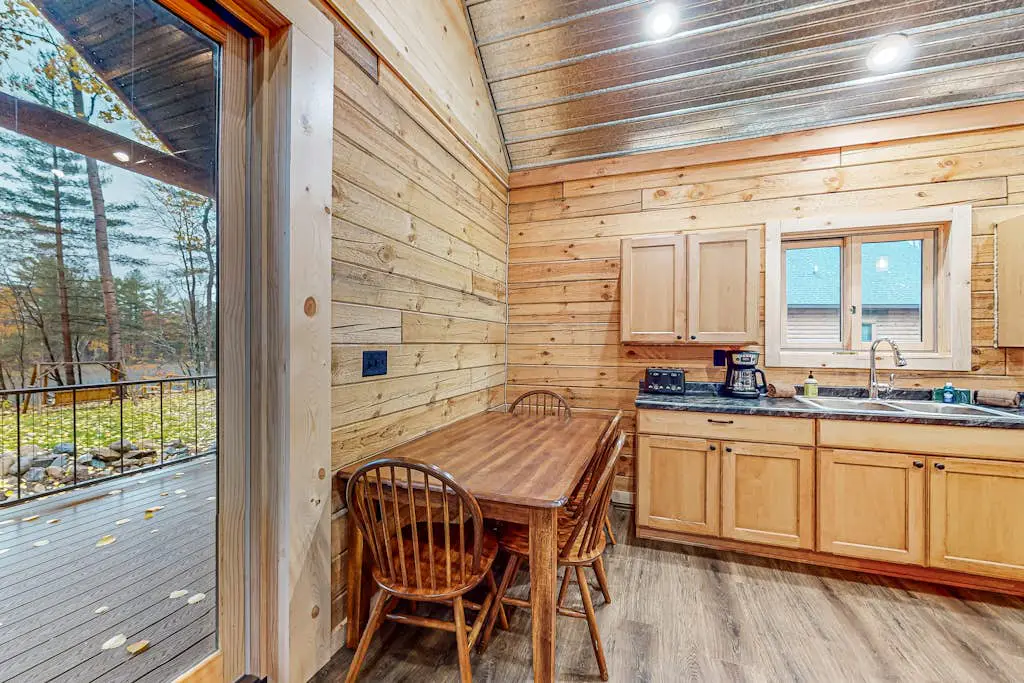 Black Bear Cabin