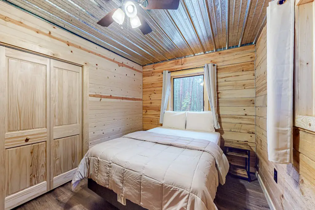Black Bear Cabin