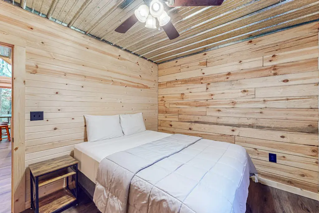 Black Bear Cabin