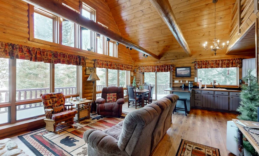 Spacious and beautiful lakefront log home on 7 acres with private dock