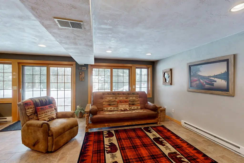 Annabelle Log Home