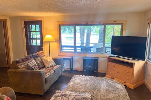 Loon Loft | Cabin in St. Germain