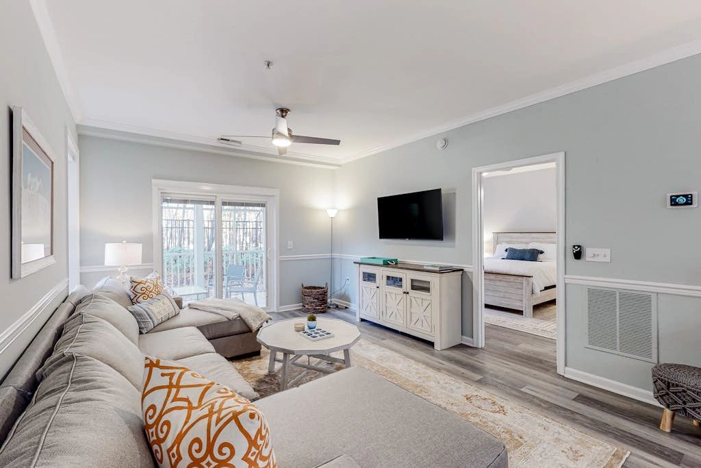 The Tides - 19994 Sandy Bottom Cir, Unit #8102