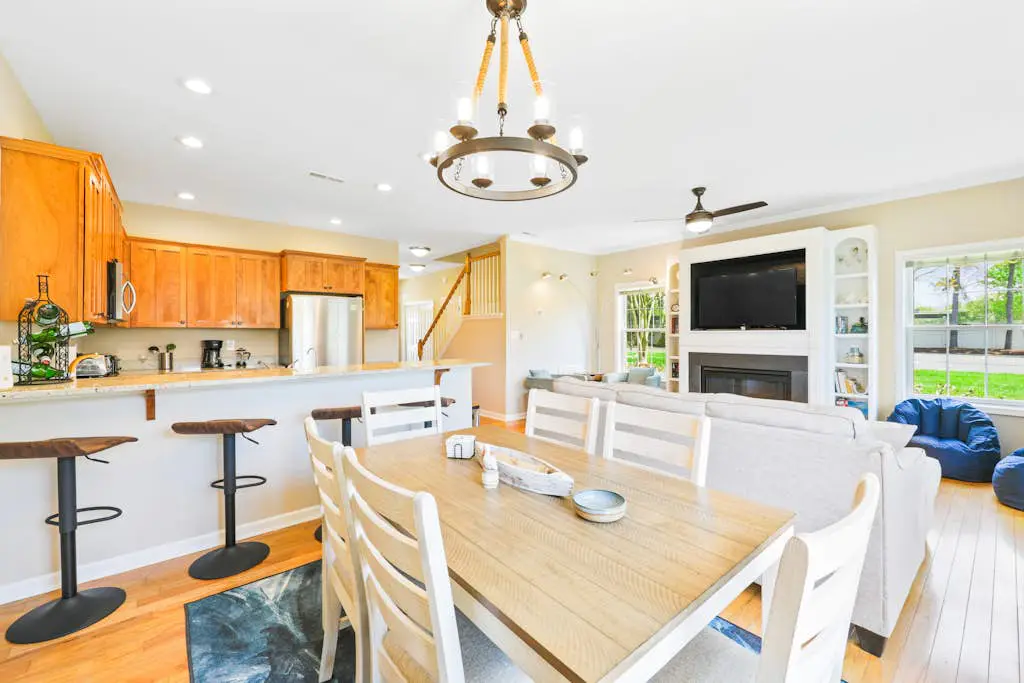 The Tides - 19989 Sandy Bottom Cir, Unit #701