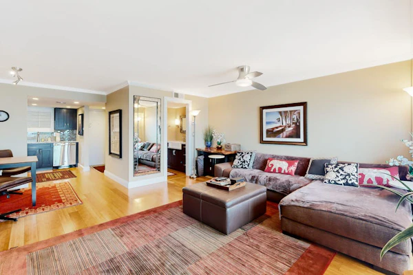Rehoboth Beach studio with a balcony, fast WiFi, ocean view, & outdoor pool