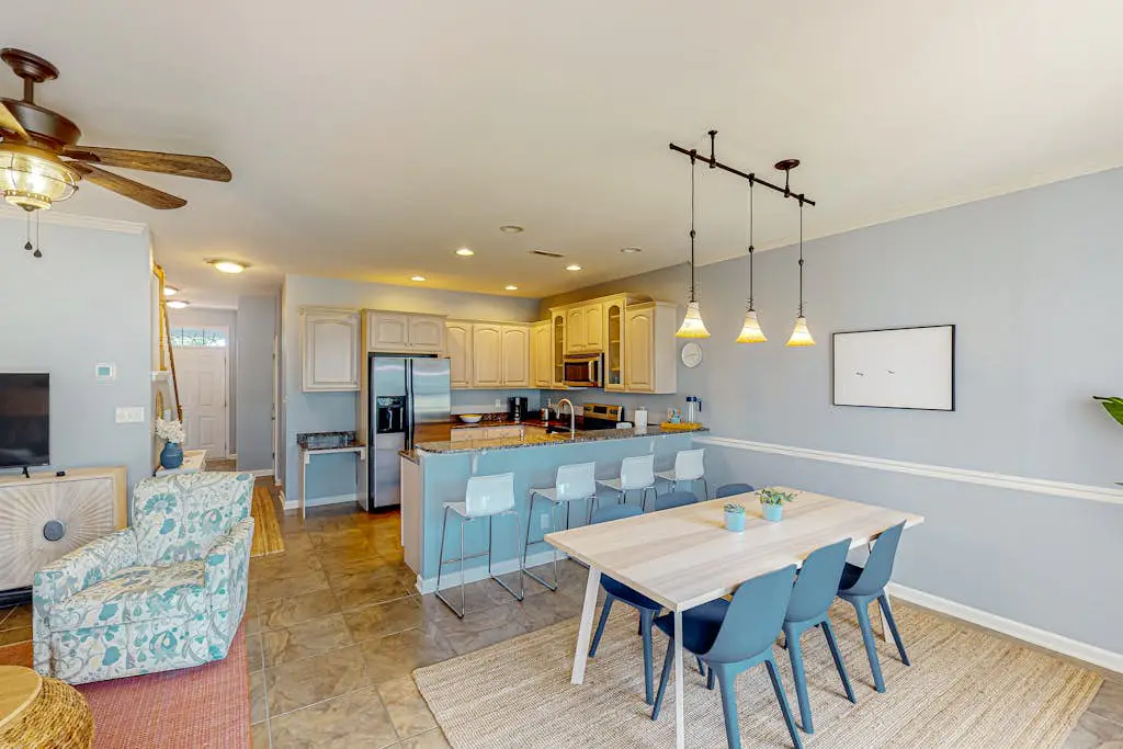 The Tides - 19979 Sandy Bottom Cir, Unit #502