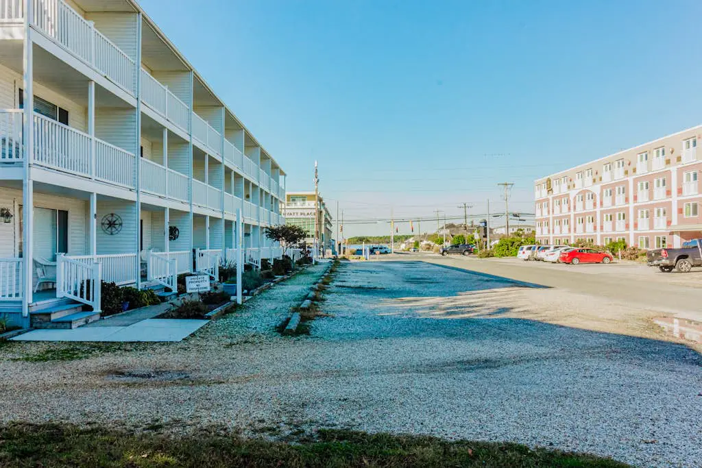Dewey Villas - 24 Dickinson Ave, Unit #8B