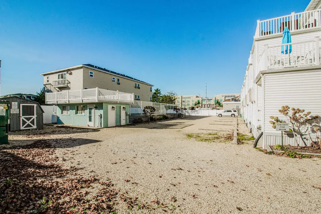 Dewey Villas - 24 Dickinson Ave, Unit #8B