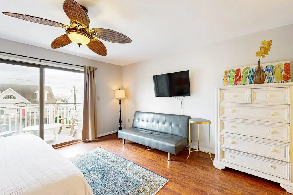 Oceans Reach - 21 Bellevue St, Unit #5