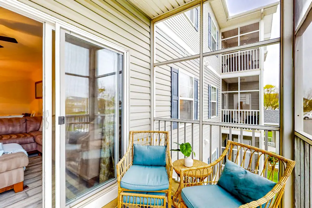 Villas at Bay Crossing - 34670 Villa Cir, Unit #2206