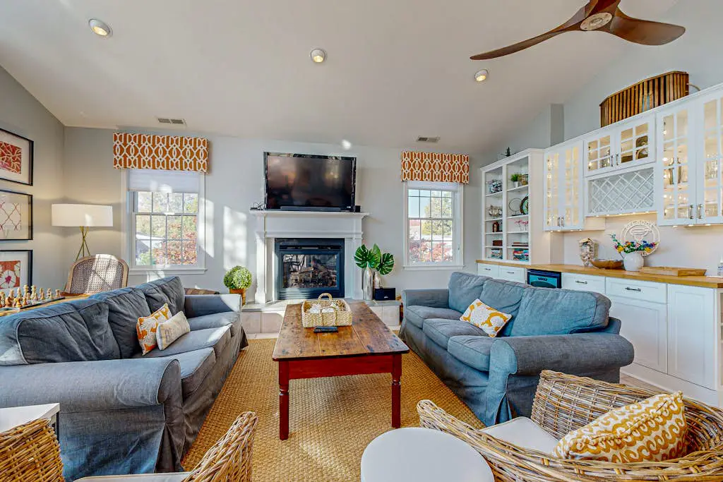 Rehoboth Beach - 21163 Bayview Rd