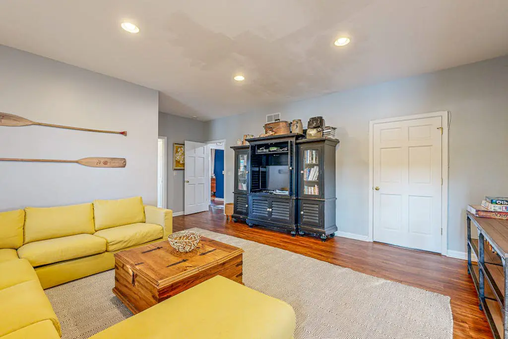 Rehoboth Beach - 21163 Bayview Rd
