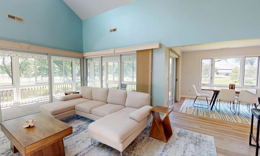 The Plantations condo w/shared tennis court, balcony, WIFI