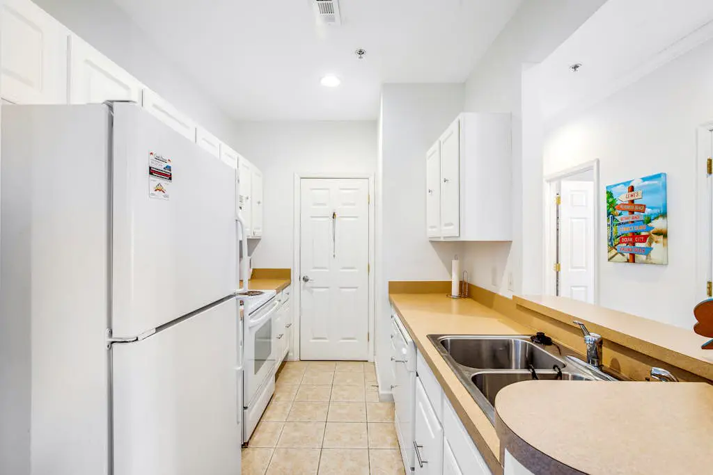 Sandpiper Village - 35552 E Atlantic Cir, Unit #106