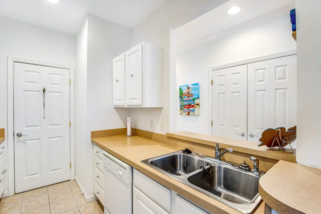 Sandpiper Village - 35552 E Atlantic Cir, Unit #106