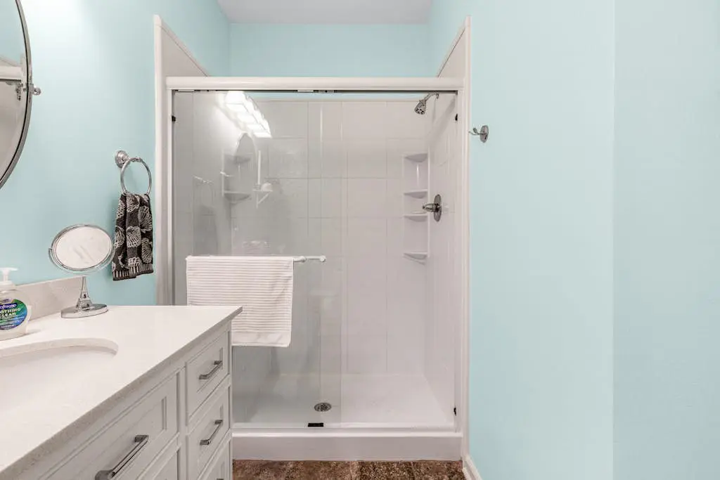 Villas at Bay Crossing - 34682 Villa Cir, Unit #4105