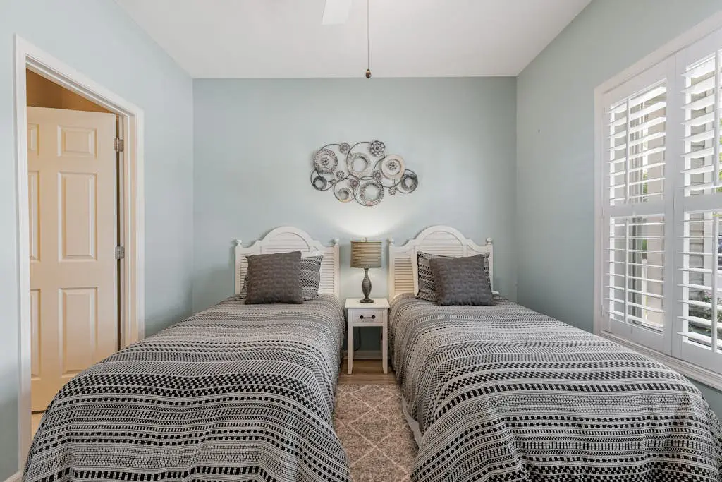 Villas at Bay Crossing - 34682 Villa Cir, Unit #4105