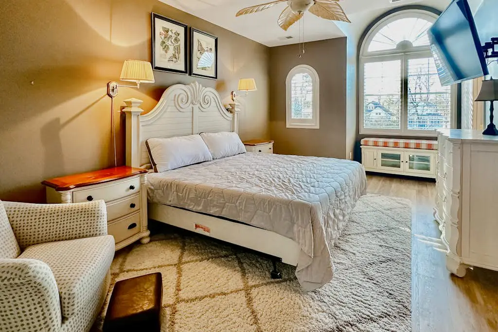 The Peninsula - 27606 S Nicklaus Ave