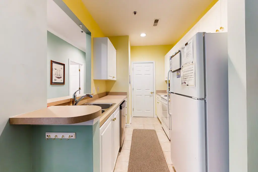 Sandpiper Village - 35542 E Atlantic Cir, Unit #203