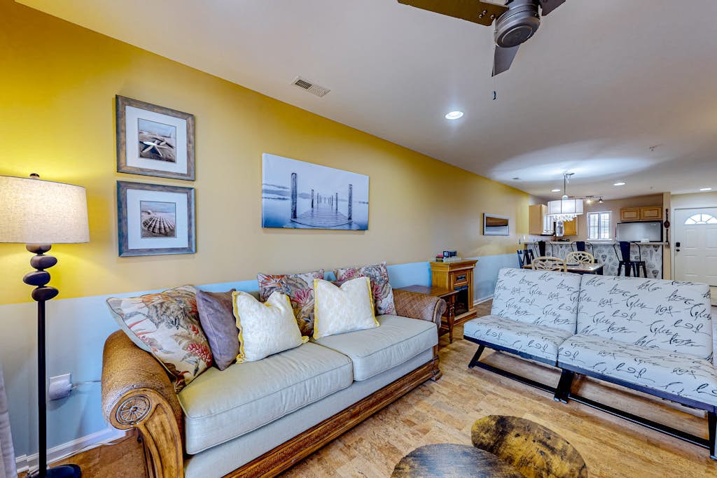 The Palms water-view condo near beach with outdoor pool, streaming, W/D, & AC