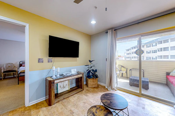 The Palms water-view condo near beach with outdoor pool, streaming, W/D, & AC