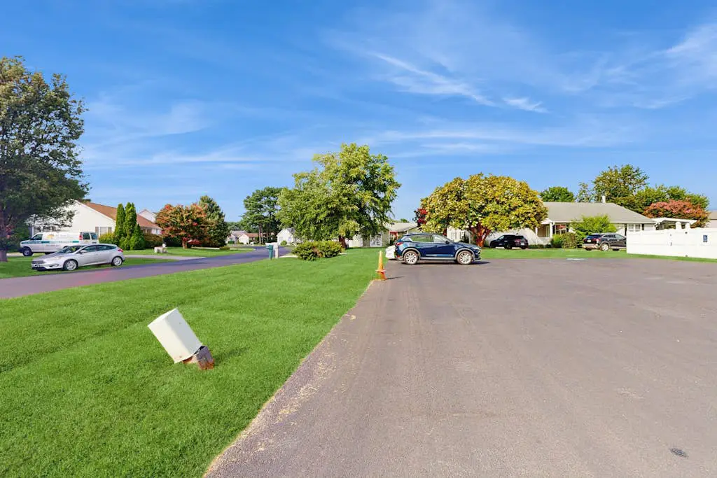 Maplewood - Moose's House - 70 Radcliffe Dr