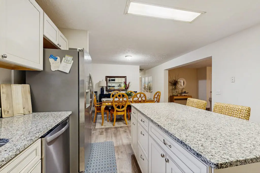 Piney Glade - 18628 Sylvan Dr