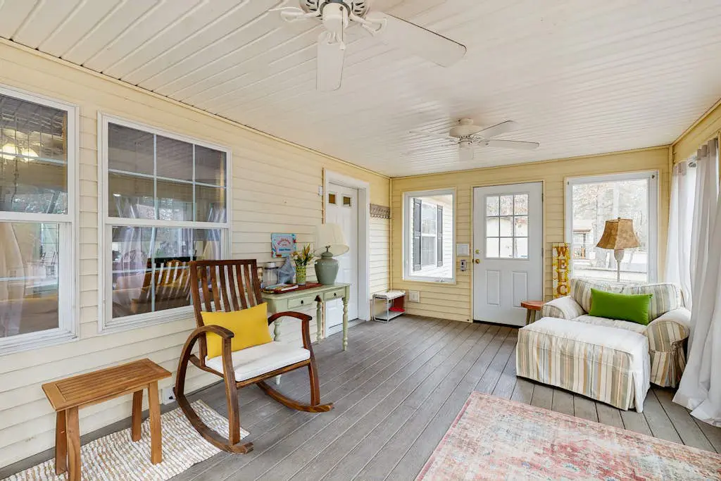 Piney Glade - 18628 Sylvan Dr