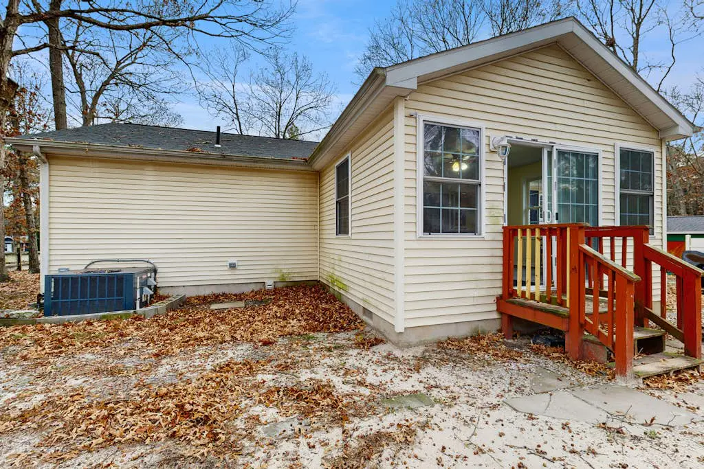 Piney Glade - 18628 Sylvan Dr