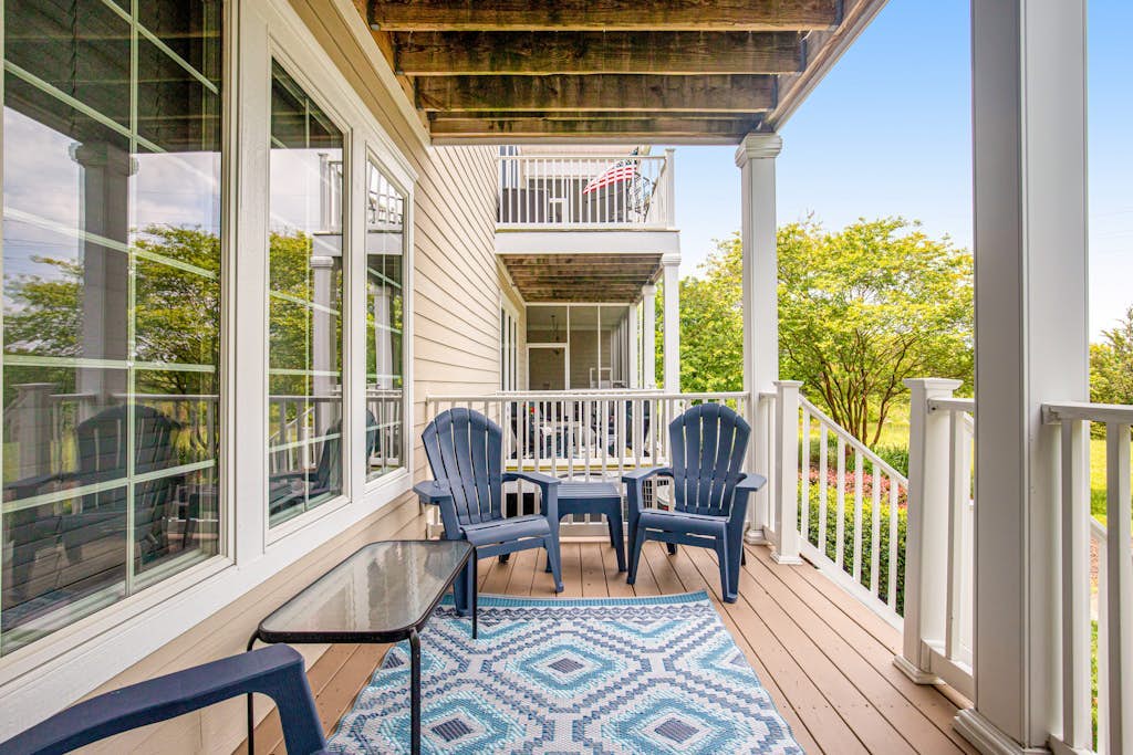 Bear Trap Dunes 1st floor condo w/ tennis court, lakefront, and golf on-site