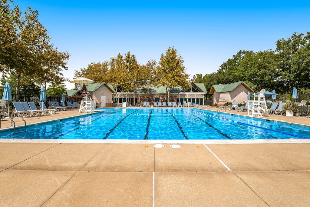 Bear Trap Dunes house w/ gym, tennis court, shared sauna, and free WiFi
