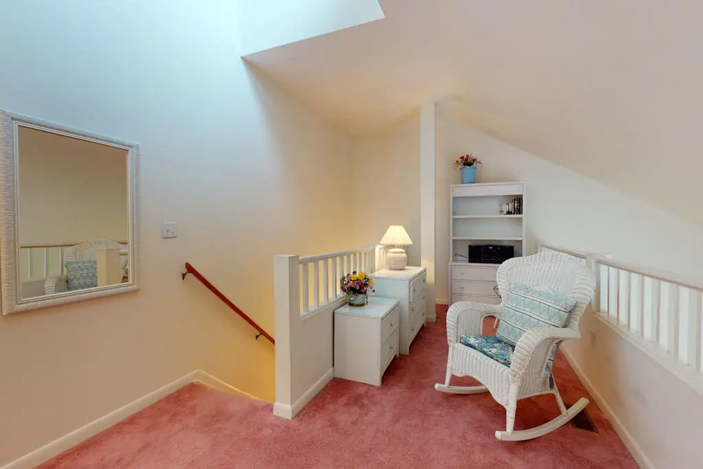 Sea Colony - 19007 Lakeview Ct