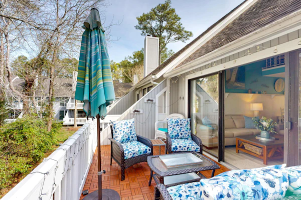 Sea Colony Tennis second-floor condo pools, tennis/pickleball, gym