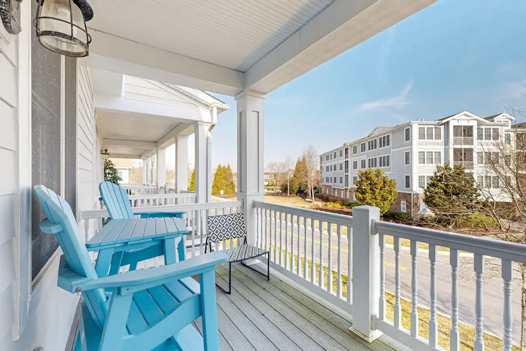 Bayside Resort - 11444 West Sand Cove Rd