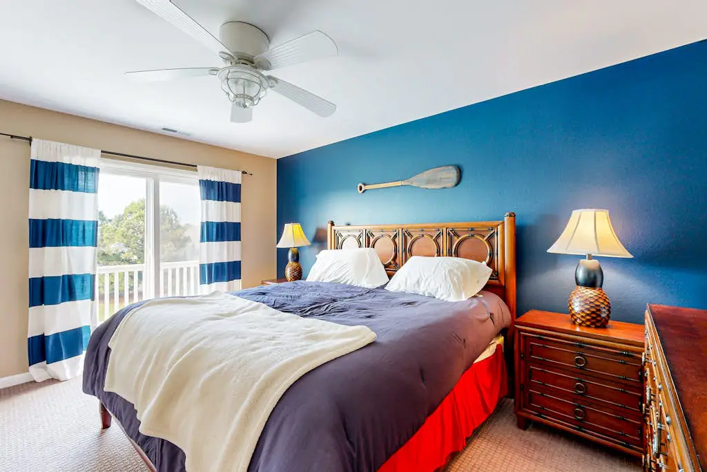 Bayside Resort - 11444 West Sand Cove Rd