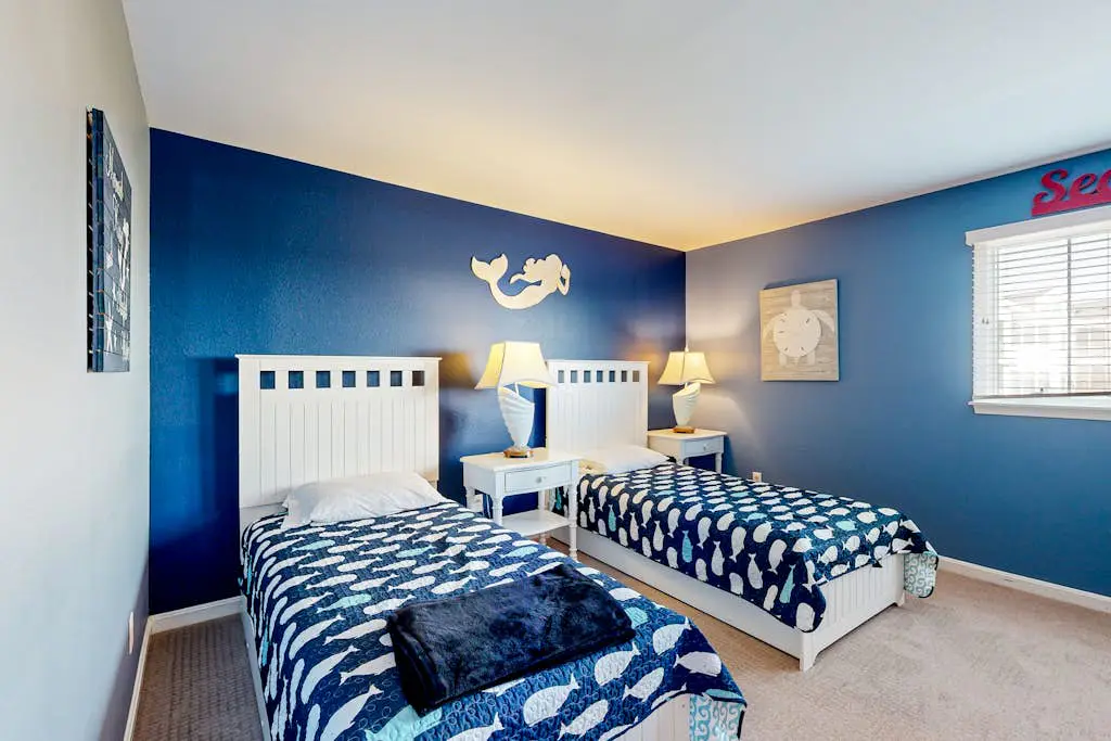 Bayside Resort - 11444 West Sand Cove Rd
