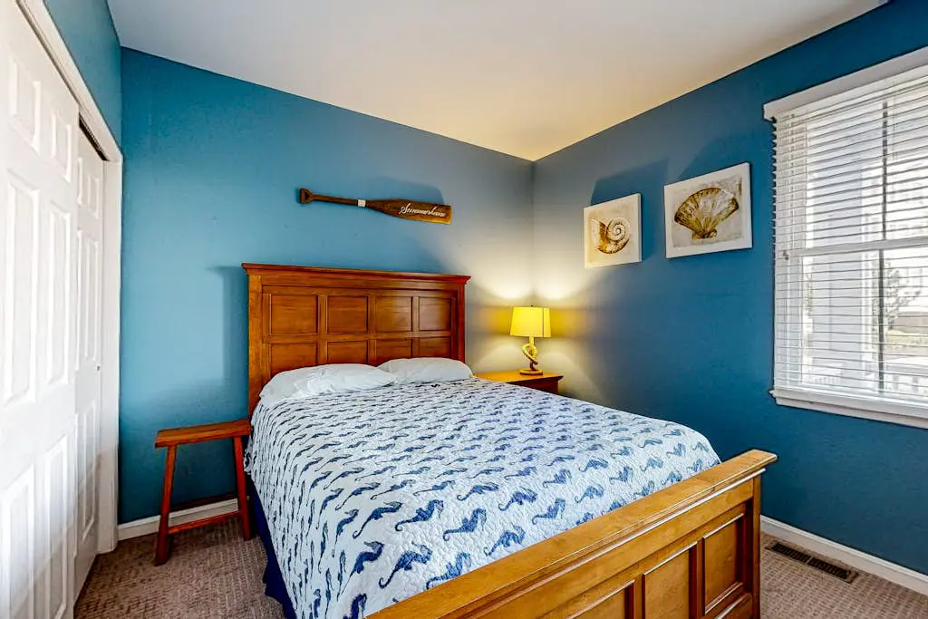 Bayside Resort - 11444 West Sand Cove Rd