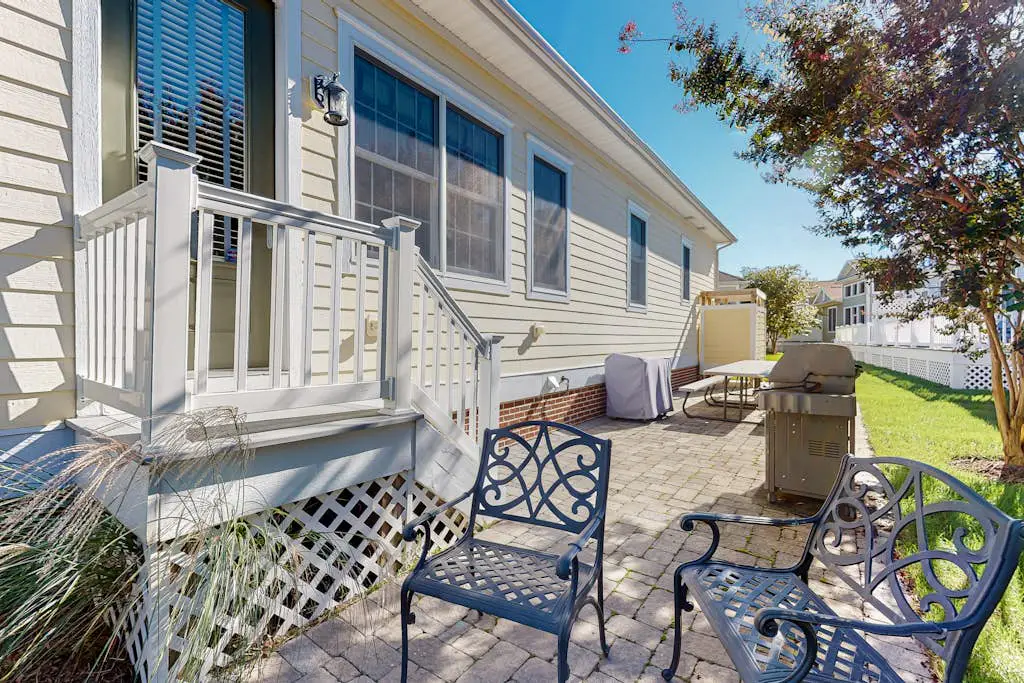 Bayside Resort - 36486 Wild Rose Cir